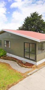 Spacious 3-Bedroom Home in Clendon Park - Photo 4