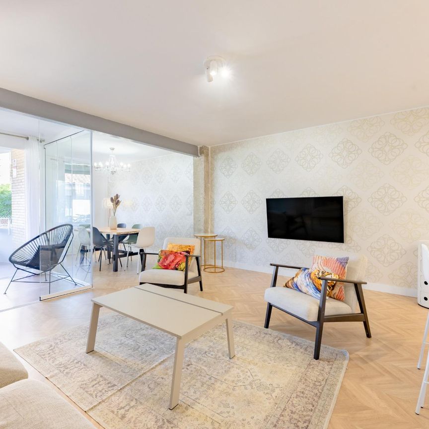 ALQUILER CON TRES HABITACIONES, BALCÓN, Y JUNTO AL PARQUE DE TURIA - Foto 1