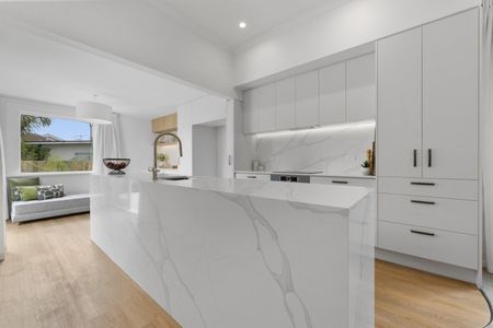 Saint Clair Stunner - Photo 2