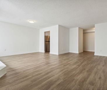 For Lease - 340 Colborne Street Unit# 304, London East, Ontario - Photo 3
