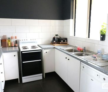 3 Bedroom Ground-Level Brick Home with Large Shed - Photo 5