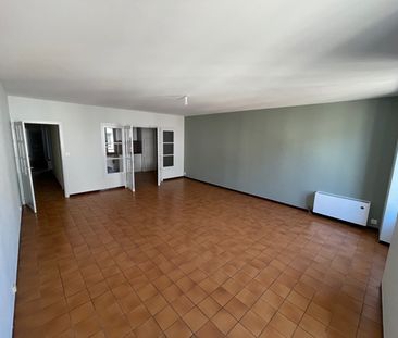 Location appartement 4 pièces, 90.00m², Aiguillon - Photo 1
