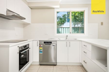 Updated 2 Bedroom Townhouse in Convenient Location - Photo 5