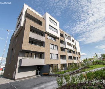 Pronájem bytu 1+kk 30 m² - Photo 1