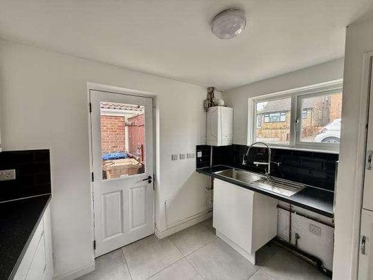 Edale Close, Derby, DE22 - Photo 1