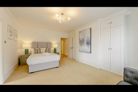 3 Bed Flat, Park Road, NW8 - Photo 5