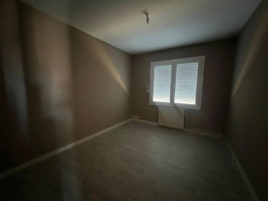 Location appartement 4 pièces - 105.33m² à Niort (79000) - Photo 1