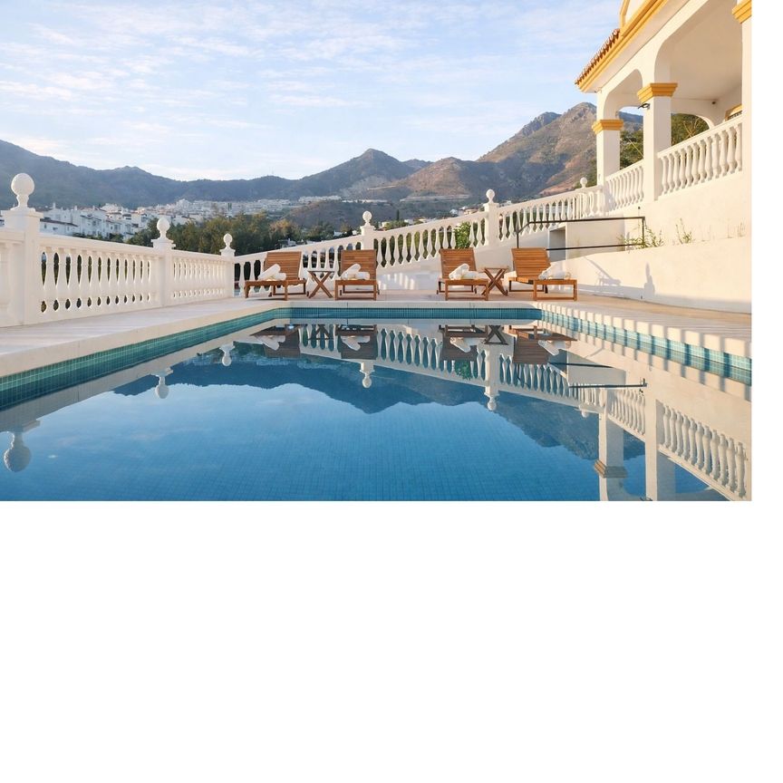 Detached Villa in Arroyo de la Miel - Photo 1