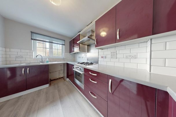 3 bedroom terraced house to rent - Photo 1