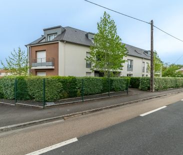 Location Appartement 2 pièces 45m² ST SEBASTIEN SUR LOIRE 44230 - Photo 2