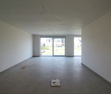 Huis te huur in Roeselare voor € 1.100 met 3 slaapkamers - Photo 1