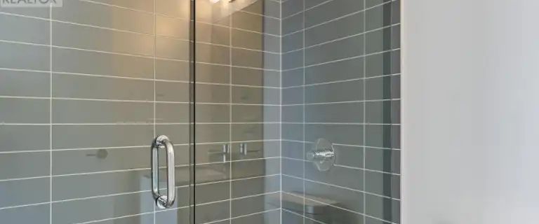 1403 - 3079 TRAFALGAR ROAD | 1403 - 3079 TRAFALGAR ROAD, Oakville - Photo 1