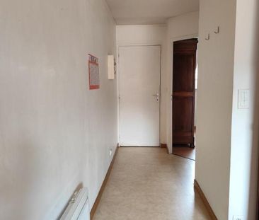 APPARTEMENT F2 MEUBLE CENTRE VILLE - Photo 6