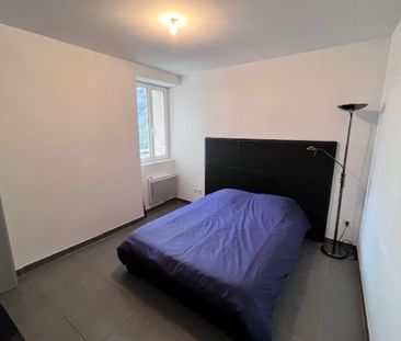Appartement F3 duplex à louer à TOURNON SUR RHONE - Photo 4