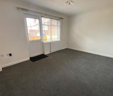 Baxter Avenue - Photo 6