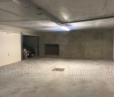 À LOUER T2 avec garage et piscine en centre-ville de Sanary- - Photo 3