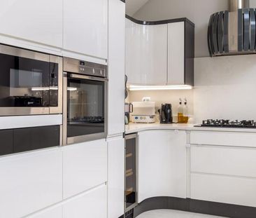 3 bedroom detached house to rent - Photo 3