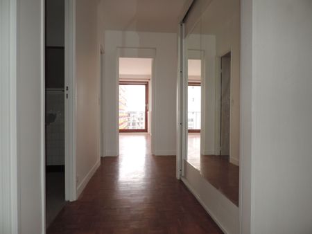 Location Appartement Rosny-sous-Bois (93110) Centre ville - Photo 5