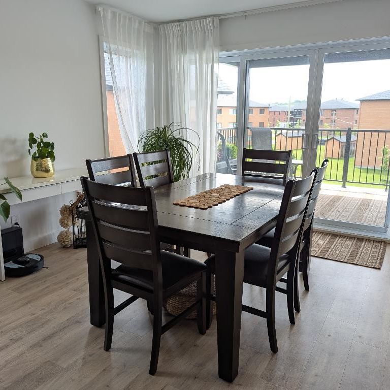 ** 1 MOIS GRATUIT ** GRAND 5½ LUXUEUX 2025 QUARTIER TRANQUILLE - Photo 1