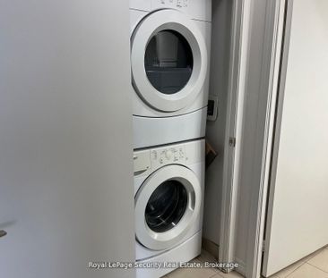 For Lease - 35 Saranac Boulevard Unit# PH4, Toronto, Ontario - Photo 3