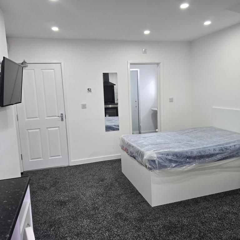 1 bedroom flat to rent - Photo 1