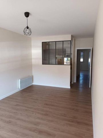 Location appartement t1 bis 2 pièces 42 m² à Rodez (12000) - Photo 2