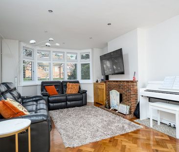 New Zealand Avenue, Walton-on-Thames, KT12 - Photo 1