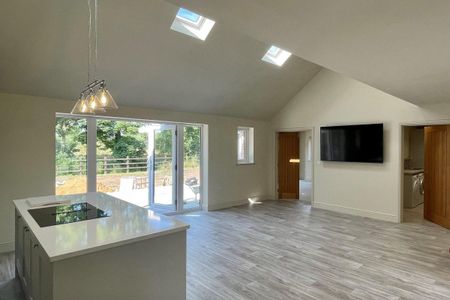 Chequers Lane - Photo 3