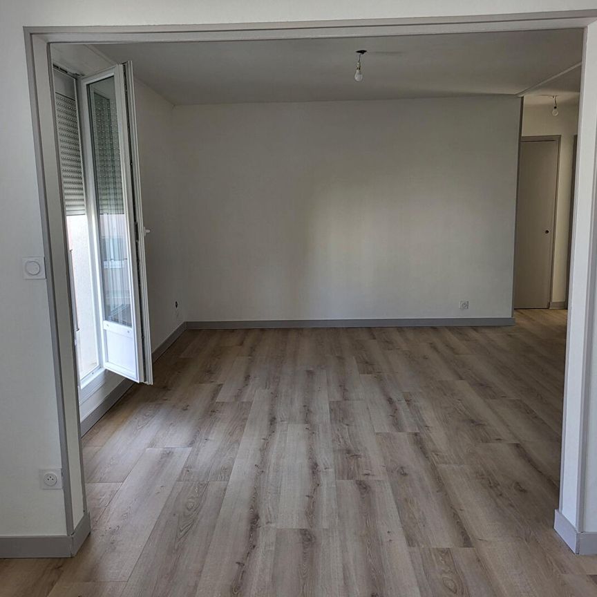 Location Appartement 4 pièces 70m² - Photo 1