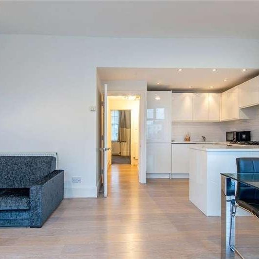 Alma Square, St John's Wood, London, NW8 - Photo 1