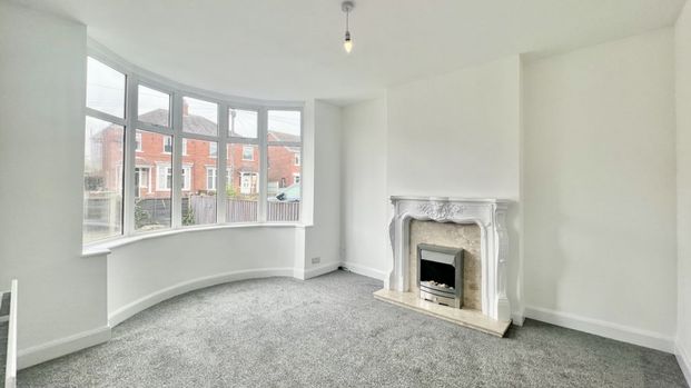 King Edward Street, Scunthorpe - Photo 1