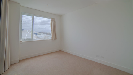 Home For Rent - Photo 3