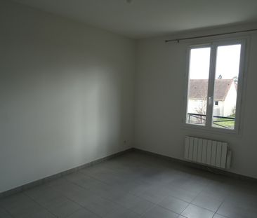 Location Maison 6 Pièces 142 m² - Photo 2