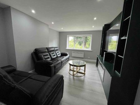 2 bedroom maisonette to rent - Photo 2