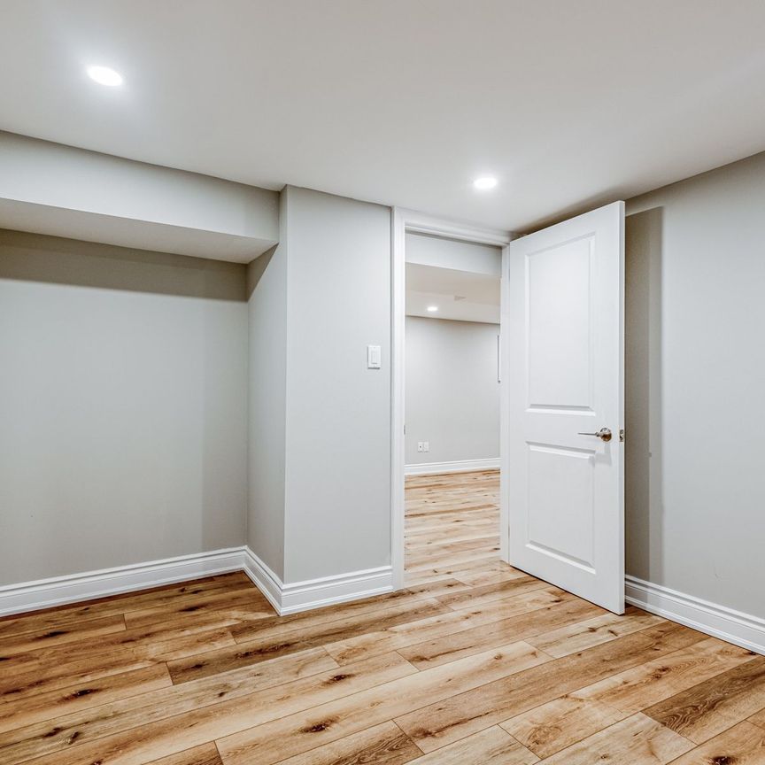 For Lease - 60 Thirteenth Street Unit# Lower, Toronto, Ontario - Photo 1