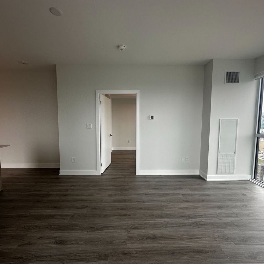 For Lease - 430 Square One Drive Unit# 1906, Mississauga, Ontario - Photo 2
