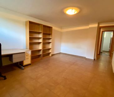 Villanueva De La Cañada - Photo 5