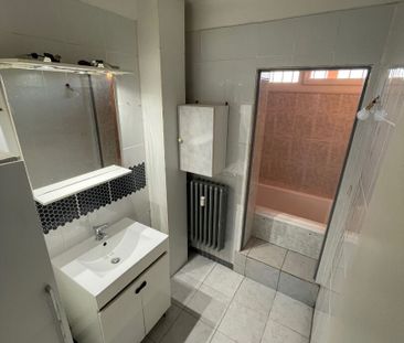 Location Appartement 3 pièces 58m² - Photo 4