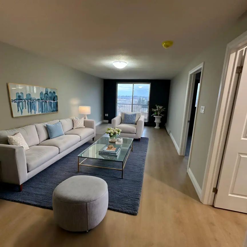 258 West St. — 2 Bedroom Deluxe - Photo 2