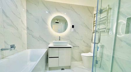 Mt Wellington Modern Home - Long term rental home - Photo 4