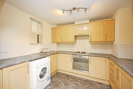 2 bedroom flat to rent - Photo 5