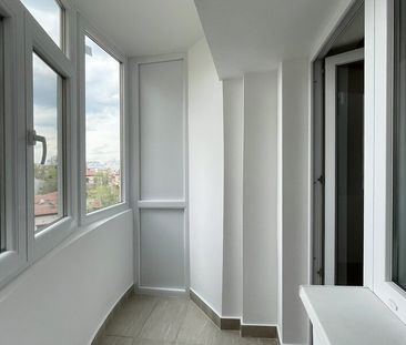 Unirii, Bd., Tribunal, 2 camere decomandat, 65 mp, recent renovat. - Photo 2