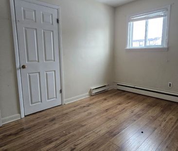 For Lease - 63 Donald Street Unit# 5, Belleville, Ontario - Photo 5