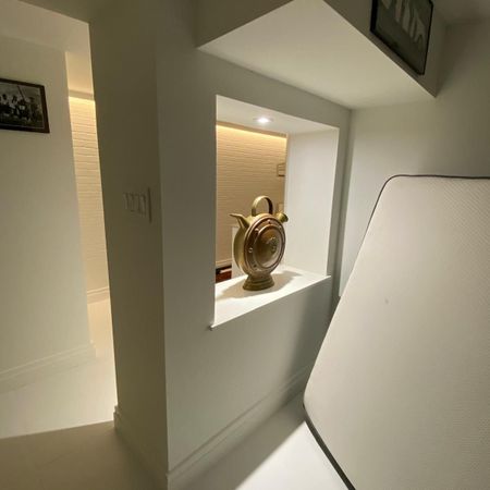 For Lease - 19 Teddington Park Avenue Unit# Bacholor, Toronto, Ontario - Photo 4