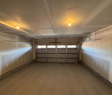 For Lease - 822 Fairline Row, Kanata, Ontario - Photo 2