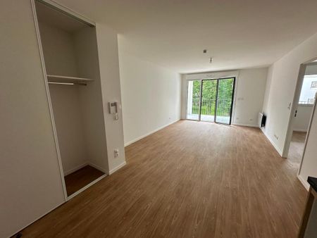 Location Appartement 2 pièces 47m² TOURS 37000 - Photo 2