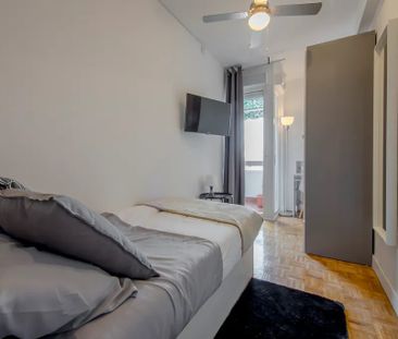 Calle de la Estrella Polar, Madrid, Community of Madrid 28007 - Photo 1