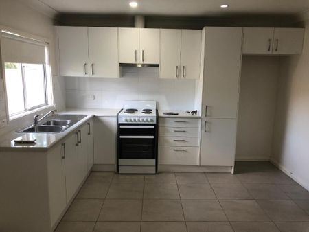 Cambridge Gardens - Photo 5