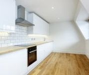 3 bedroom apartment to rent - Photo 2