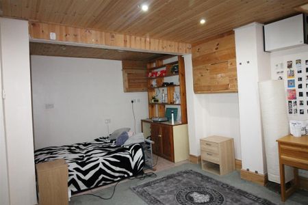 3 bedroom house to rent - Photo 3